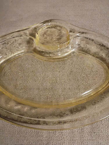 Hazel Atlas Yellow Florentine Poppy Gravy Underplate Platter Depression Glass - Picture 2 of 6