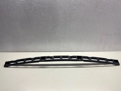 Volkswagen Polo V 6R 2017 Stoßstange hinten Halterung 6R6807863B DBT1368