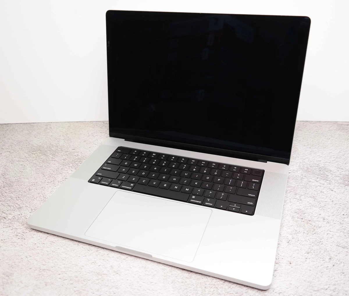 MacBook Pro 1 TB or more Apple Laptops 32 GB RAM for sale | eBay