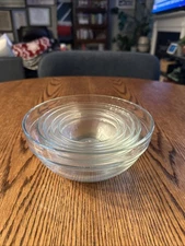 Vintage Durable Glass Nesting Bowls Set of 5 Heat Resistant 6.5" To 3"