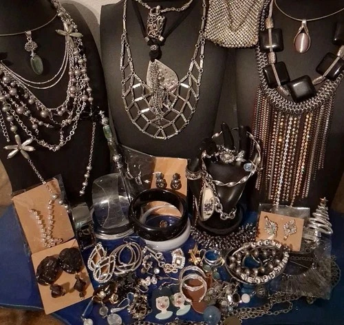 67+ Pc Vtg-Now Retro Boho Silvertone Lucite ++Estate Costume Jewelry 5# LT27