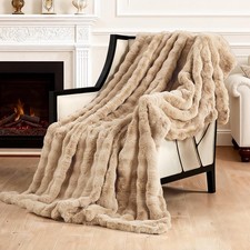 Faux Fur Throw Blanket for Couch, Fluffy Fuzzy Bubble Blanket for Sofa Bed Li...