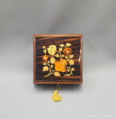 VTG Reuge Sorrento Jewelry Box Inlay Floral Marquetry ''L'amour est bleu'' w/ Key