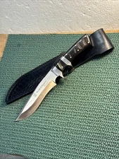 RARE Smith & Wesson Classics Fixed Blade Hunting Knife W/Sheath Horn Scales