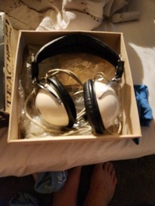 Vintage TEAC HP-101 Stereo Headphones W/Box Tested Perfect Working Condition