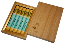 Gyokuhatsudo Incense Sticks, Shibabune, Short, 5 Sticks, Paulownia Wood Box, #78