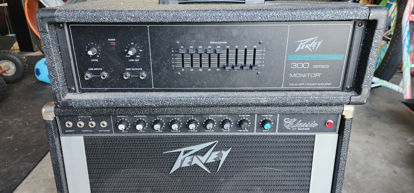 USED Peavey Model 212 Renown Guitar Combo Amp. (DNT LOC.
