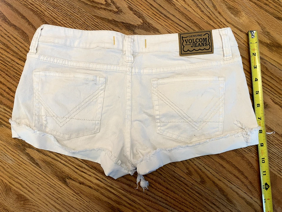 Pantalones cortos de mezclilla blancos VOLCOM para mujer - Talla 5 - ¡Excelente! ¡Envío el mismo día! Foto 4 de 4