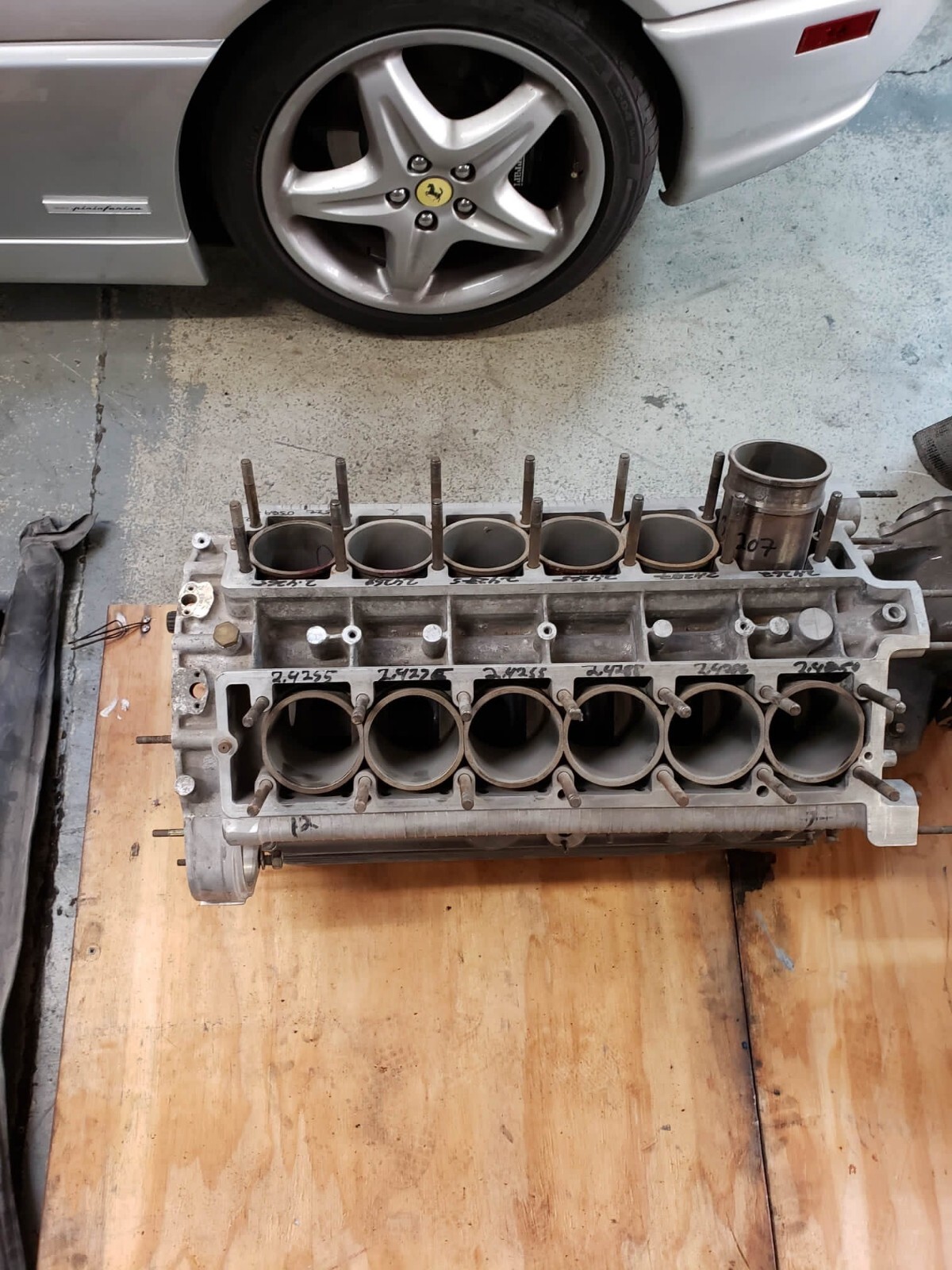 Lamborghini Diablo parts and engine parts for project