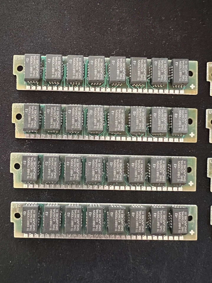 256K 30 PIN Non Parity SIMM RAM 120 - 150ns Apple / IBM Lot of 8 RAM / Memory - Image 2 of 4