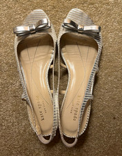kate spade new york Silver Textured Bow Slingback Open Toe Heels 7 B