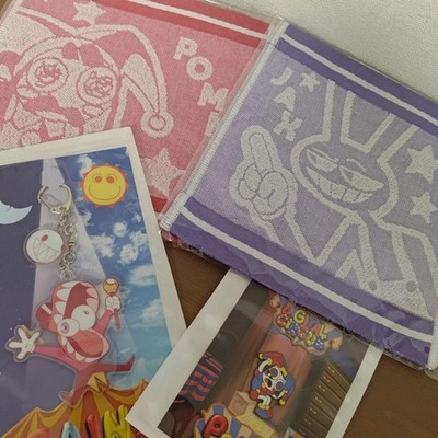 Digital Circus Pomni Kane Pin Badge and Keychain Merchandise Set