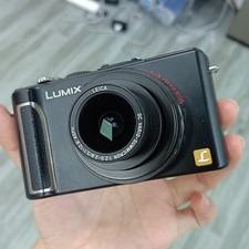 Panasonic LUMIX DMC-LX3 Black Digital Camera 10.1MP 2.5x Zoom English AF Lock