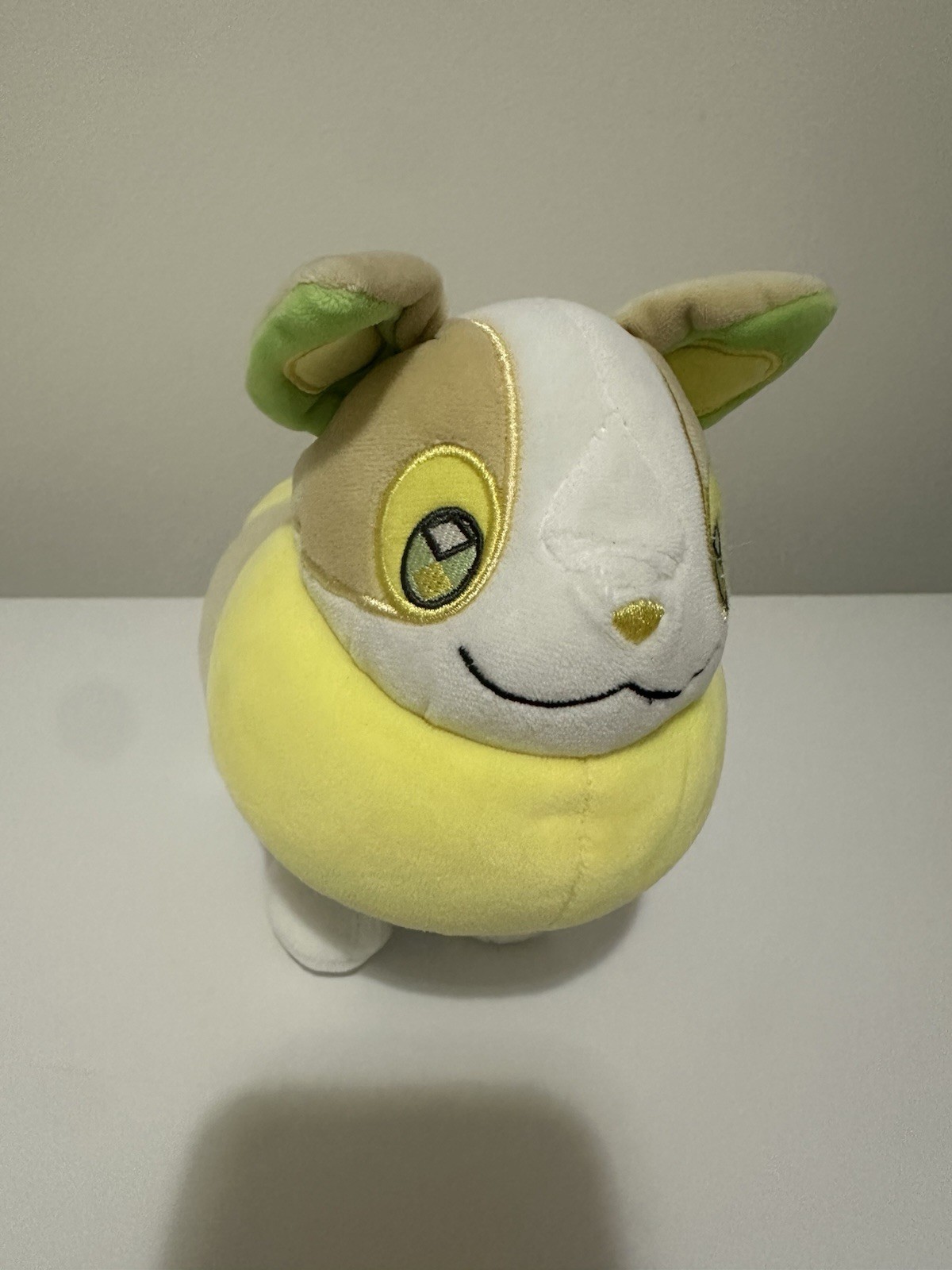 Pokemon Yamper Plush 2021 Nintendo Corgi Dog Electric Type Stuffed Toy 8”