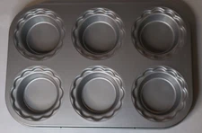 Pampered Chef Tart Cupcake Pan Mini Pie Nonstick Silver/Blue