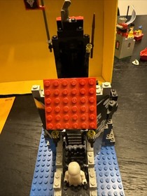 LEGO Castle 6075 Wolfpack Tower Box Top w/ Instructions Vintage 1992