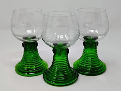Roemer Green Wine Glass Goblets Etched Hand Blown Hollow Stem wildlife beehive
