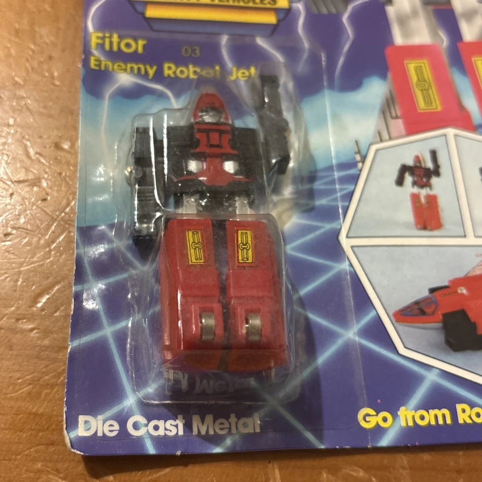 VINTAGE 1980S TONKA GOBOTS FITOR ENEMY ROBOT #03 MINT ON CARD - Image 2 of 4