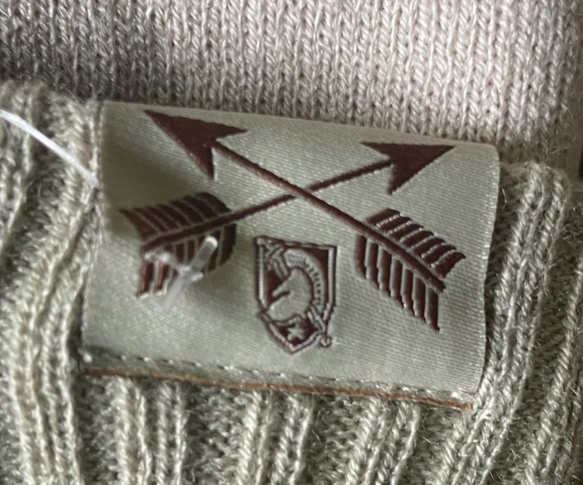 Ejército Negro Caballeros Nike Invierno Sombrero Col Pom Gorro Tostado Oliva Óxido Osfa West Point Foto 4 de 4