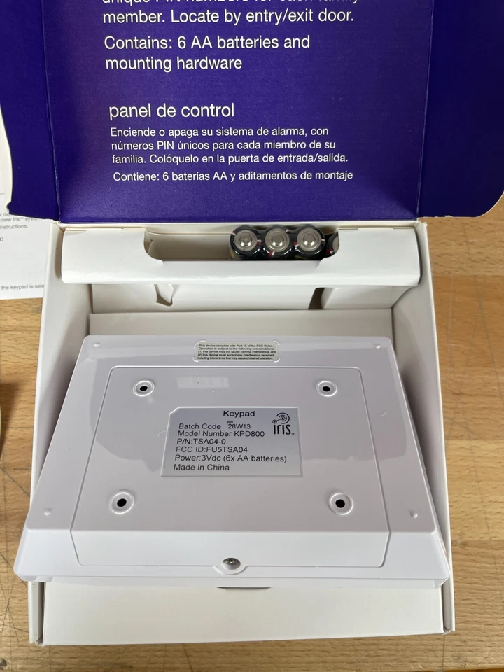 Iris Smart Home Security Keypad KPD800 TSA04-0 | 6 AA Batteries | Zigbee | Open - Image 4 of 4