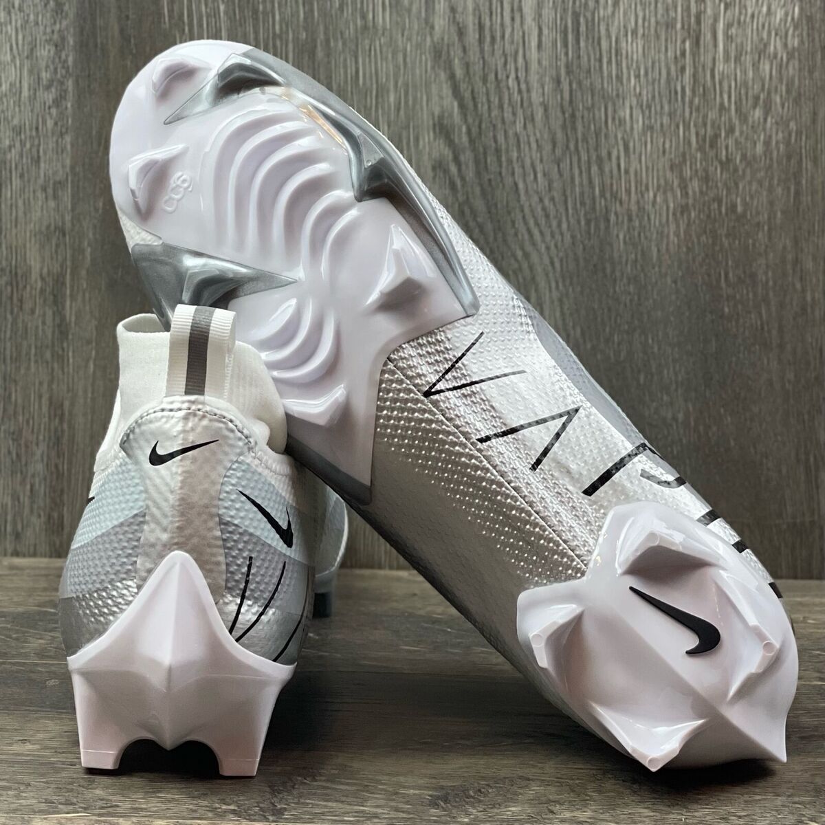 Nike Vapor Edge Pro 360 Football Cleats Sz 10.5-14 White Nike Vapor Edge Pro 360 Football Cleats Sz 10.5-14 White