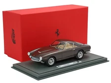 FERRARI 250 GT LUSSO "STEVE MCQUEEN" & DISPLAY CASE 1/18 CAR BY BBR CARS1818