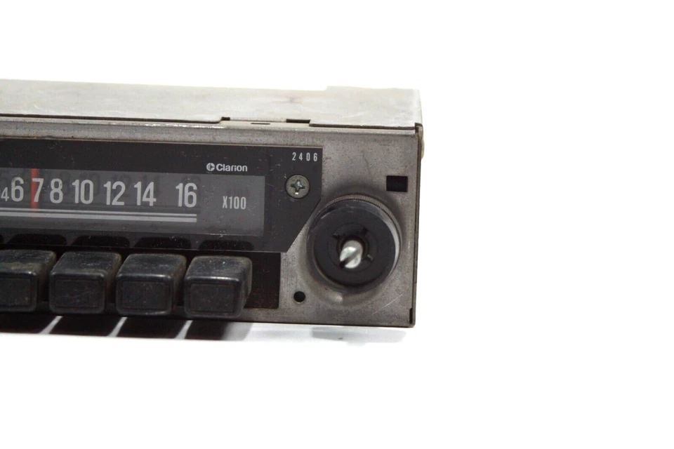 Subaru DL GL Brat Leone Gen1 OEM Clarion AM радио с рамкой - 1978? RF-1421 - Изображение 3 из 4