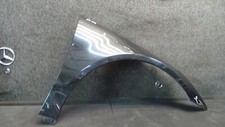 FA9- * Mercedes W251 R-Klasse Kotfl&uuml;gel Vorne Rechts 197 Obsidianschwarz Met