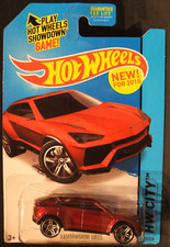 Hot Wheels '12 Lamborghini Urus SUV Mattel diecast 2015 near S scale Trains 1/64