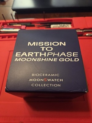 OMEGA x Swatch Mission to Earthphase Moonshine Gold Moon Phase 42mm Blue