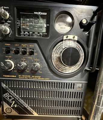 TOSHIBA BCL RECEIVER RP-2000F TRYX2000 BCL Radio