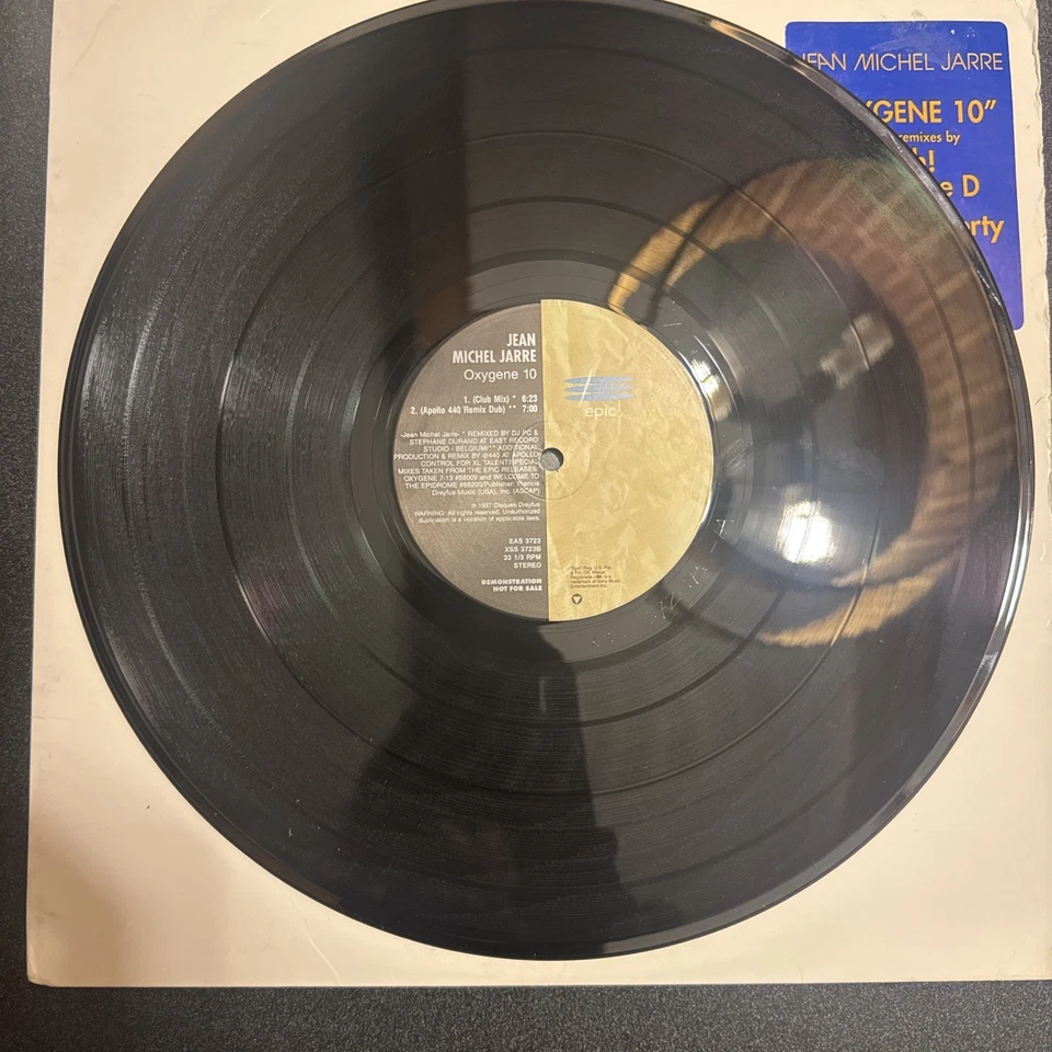 1997 JEAN MICHEL JARRE Oxygene 10 US Promo 12" Epic 3723 Trance Electronic VG+ - Image 4 of 4