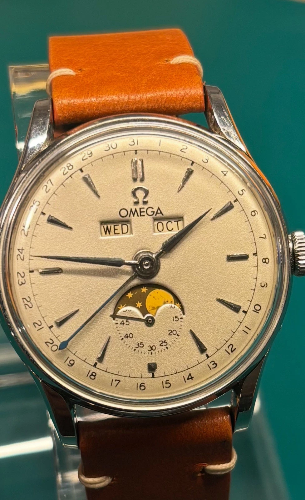 Vintage Omega Cosmic Ref. 2471-1 Dreifachkalender Mondphase