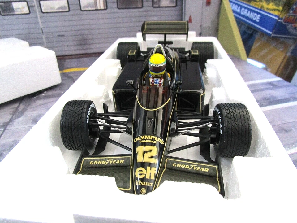 F1 LOTUS Renault Turbo 97 T97 GP Winner Port 1985 #12 Senna JSP Minichamps 1:18 - Bild 4 von 4