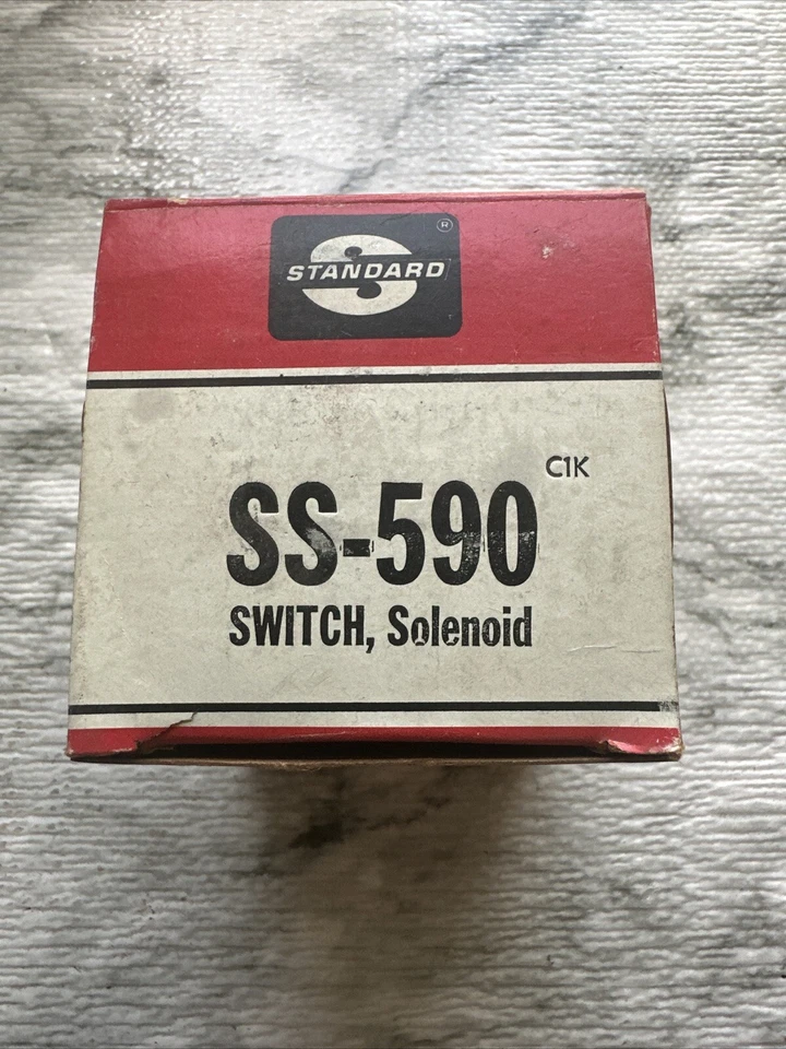 Solenoide Standard Motor Products SS590 PARA PONTIAC Foto 2 de 4