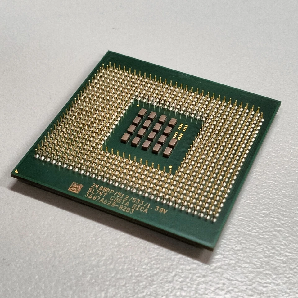 Intel Xeon 2.40 GHz 32-bit Processor 512KB L2 Cache CPU Socket 604 SL74T - Image 4 of 4