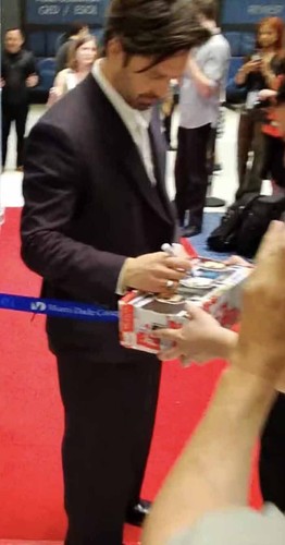 Avengers Sebastian Stan Signed Bucky Barns Funko Pop #418 COA Proof Photo 1 - Picture 5 of 15