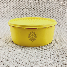 Vintage Tupperware Servalier Canister 1204-3 Harvest Yellow w/ Lid 1205-9 GUC