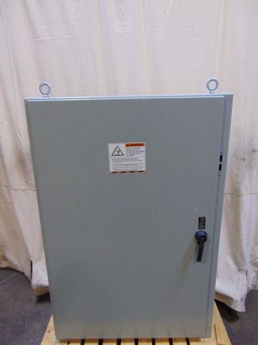 nVent HOFFMAN 1-Door Low Profile Electrical Disconnect Enclosure With Handle
