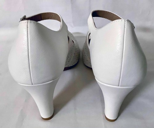 GIANI BERNINI White SHOES Women's Perforated Flowers HEELS Vintage-Style Sz 10 - 第 4/5 張圖片