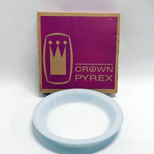 Vintage Crown Pyrex Blue Milk Glass Pie Dish - New in Box - Made in Australia