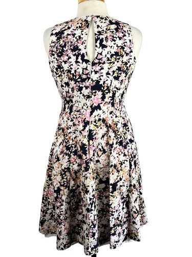 Liz Claiborne Damen mehrfarbig Blumen ärmellos Schlüsselloch A-Linie Kleid Gr. 4 - Bild 6 von 23