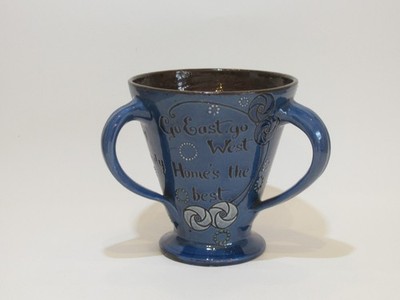 ANTIKER JUGENDSTIL C.H. BRANNAM BARUM BLAU GLASIERT 3 GRIFFE TYG SIGNIERT - UM 1908