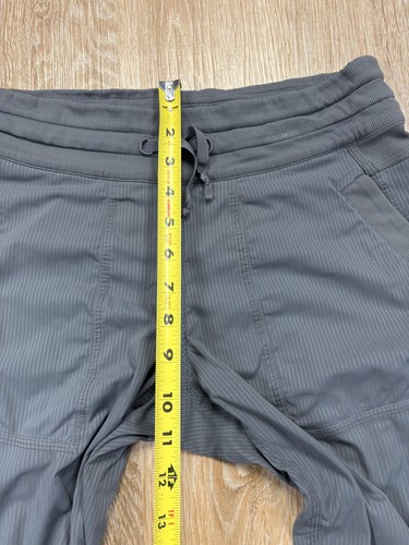 Lululemon Pants Womens 6 Gray Dance Studio Cropped Dancing Running Yoga Gym - Picture 6 of 9