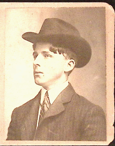 Mugshot 1902 Burglary Age 19 Elevator Boy Scranton PA Detective Bureau Danlin