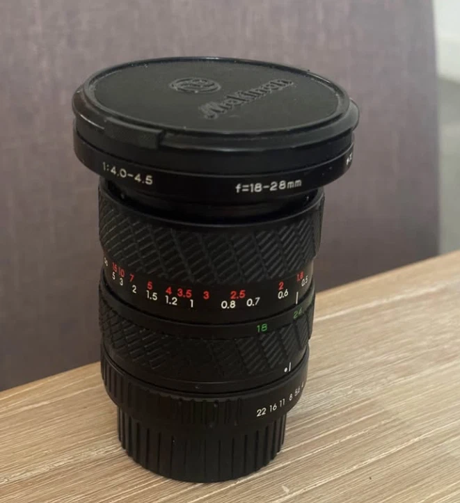   Filtro 4.0-4.5 18-28mm Exakta Varioplan MC 72mm, AAA Foto 2 de 4