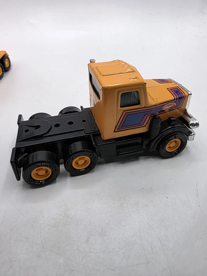 Vintage 1980 Buddy L Corp 1:35 Peterbilt Semi Caminhão com Guindaste Trailer Brinquedo Vgc - Imagem 4 de 4