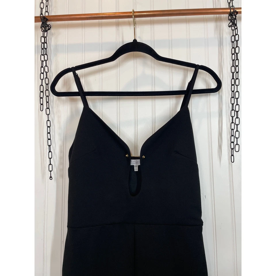Mono sin mangas TOBI para mujer negro con cuello hundido dividido talla M Foto 2 de 4
