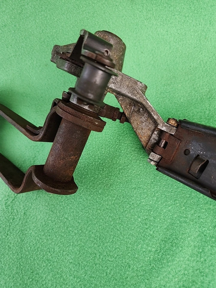 1968-1974 Volkswagen Beetle Auto Stick Pedal Assembly VW Bug - Image 4 of 4