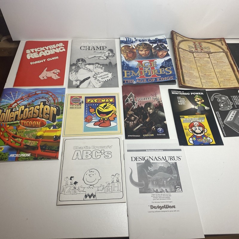 Vintage Video Game Manual Lot- Resident Evil, StarCraft, Age Of Empires II Media
